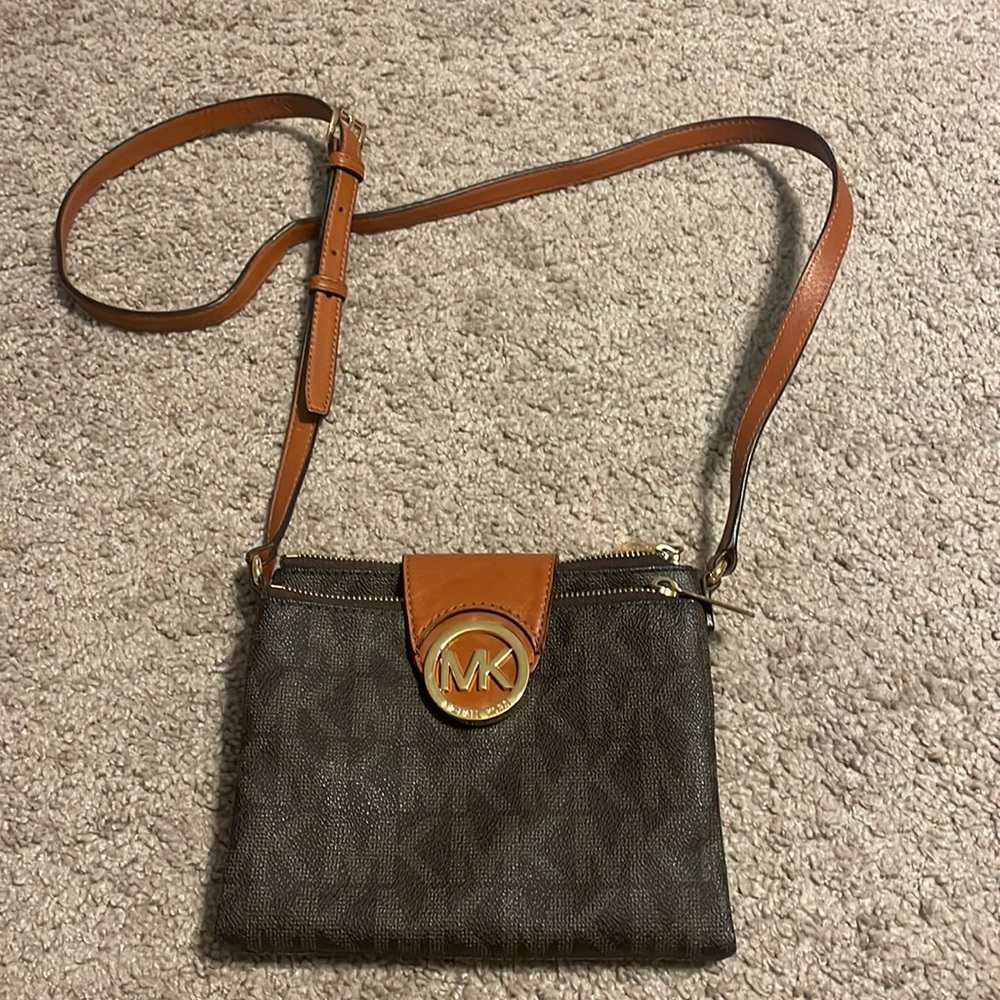 MICHAEL KORS crossbody